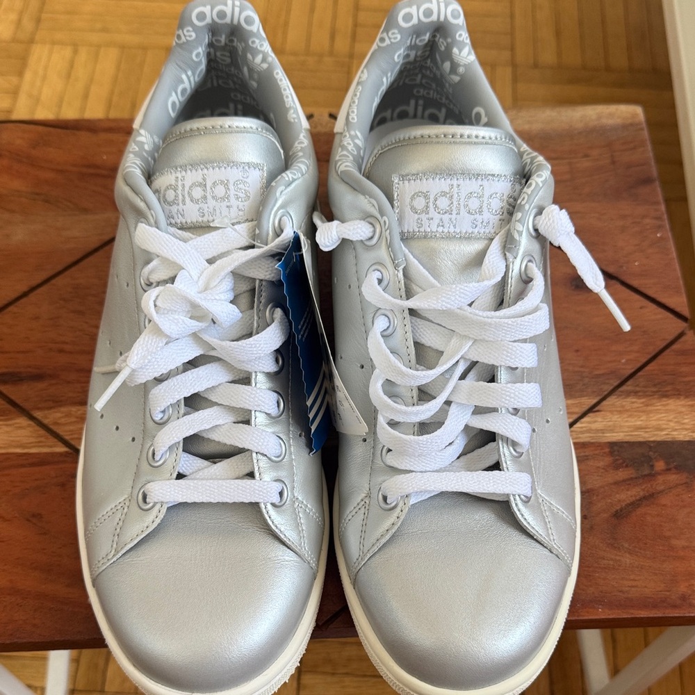 Stan Smith Adidas  Silver Sneakers men 9.5 - Picture 5 of 12